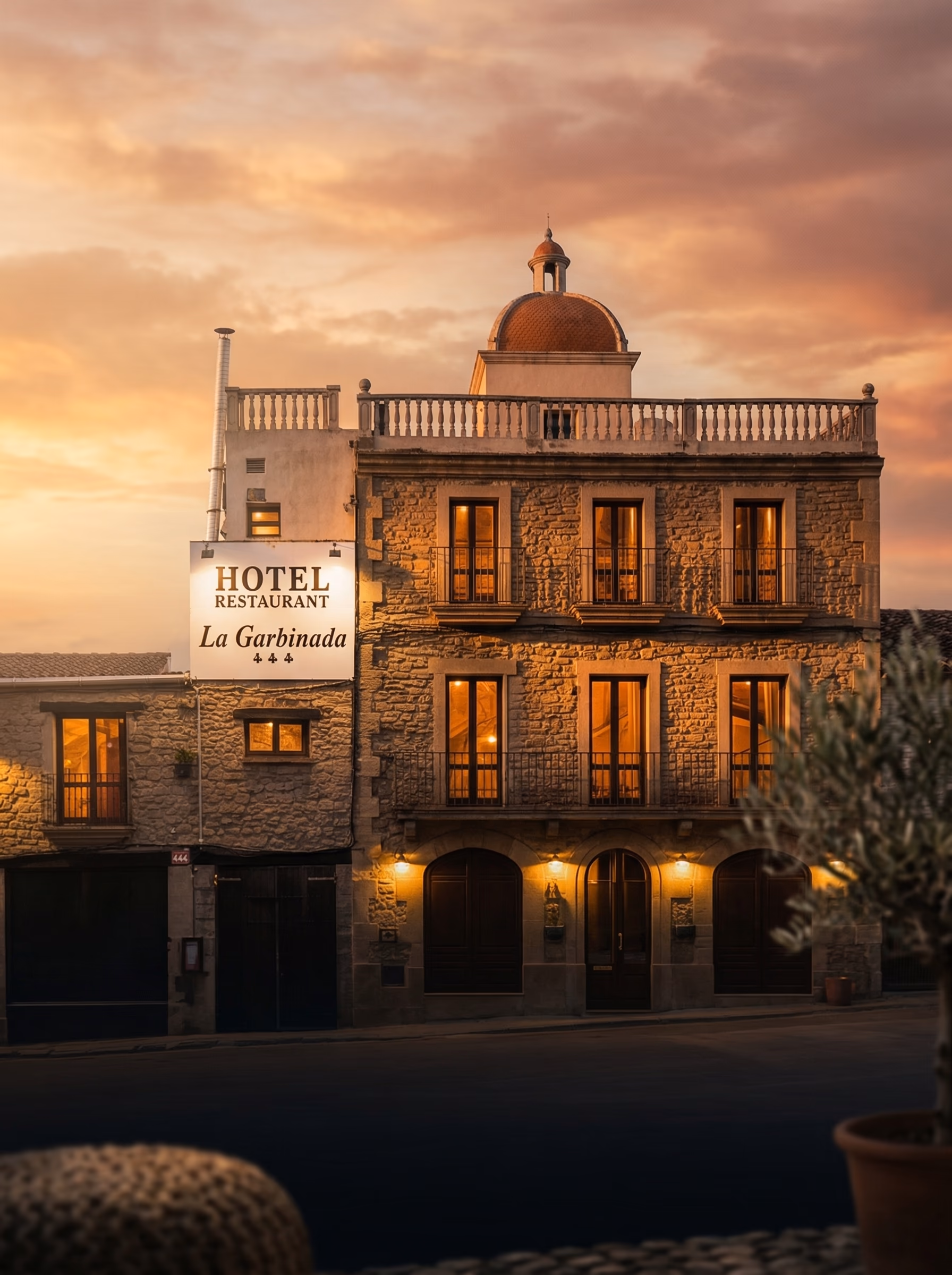 Hotel La Garbinada — Ecosistema digital completo